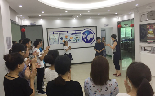 外貿康云飛摘獲興千田7月份銷售冠軍 外貿康云飛摘獲興千田7月份銷售冠軍