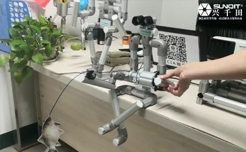 LCIA也能玩釣魚 創意十足