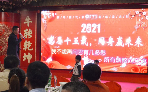 歌曲《把酒倒滿》 歌曲《把酒倒滿》