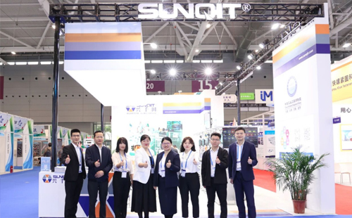 興千田展會合影3 興千田展會合影3