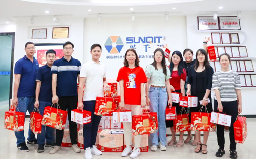 興千田集團祝大家中秋國慶雙節快樂 興千田集團祝大家中秋國慶雙節快樂