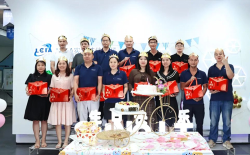 興千田祝大家中秋快樂! 興千田祝大家中秋快樂!