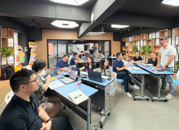 擘畫新藍(lán)圖,啟航新征程—興千田集團(tuán)成功召開2026年戰(zhàn)略研討會2 擘畫新藍(lán)圖,啟航新征程—興千田集團(tuán)成功召開2026年戰(zhàn)略研討會2