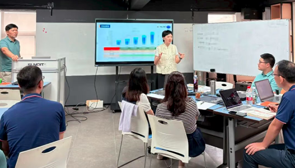 擘畫新藍(lán)圖,啟航新征程—興千田集團(tuán)成功召開2026年戰(zhàn)略研討會5 擘畫新藍(lán)圖,啟航新征程—興千田集團(tuán)成功召開2026年戰(zhàn)略研討會5